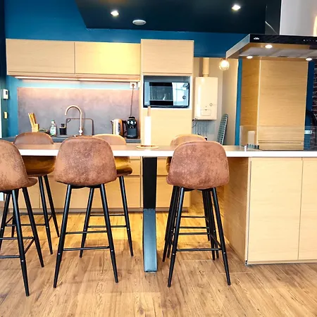 Chaleureux Et Spacieux Centre Avec Parking *