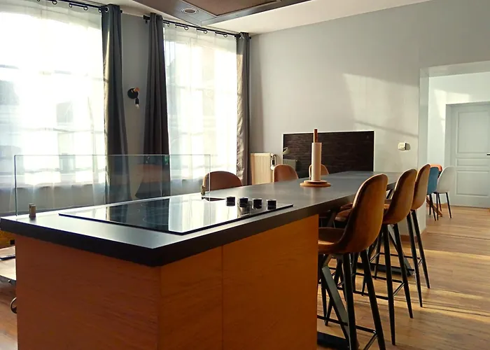 Le 415 - T3 Chaleureux Centre-ville - Parking Apartment